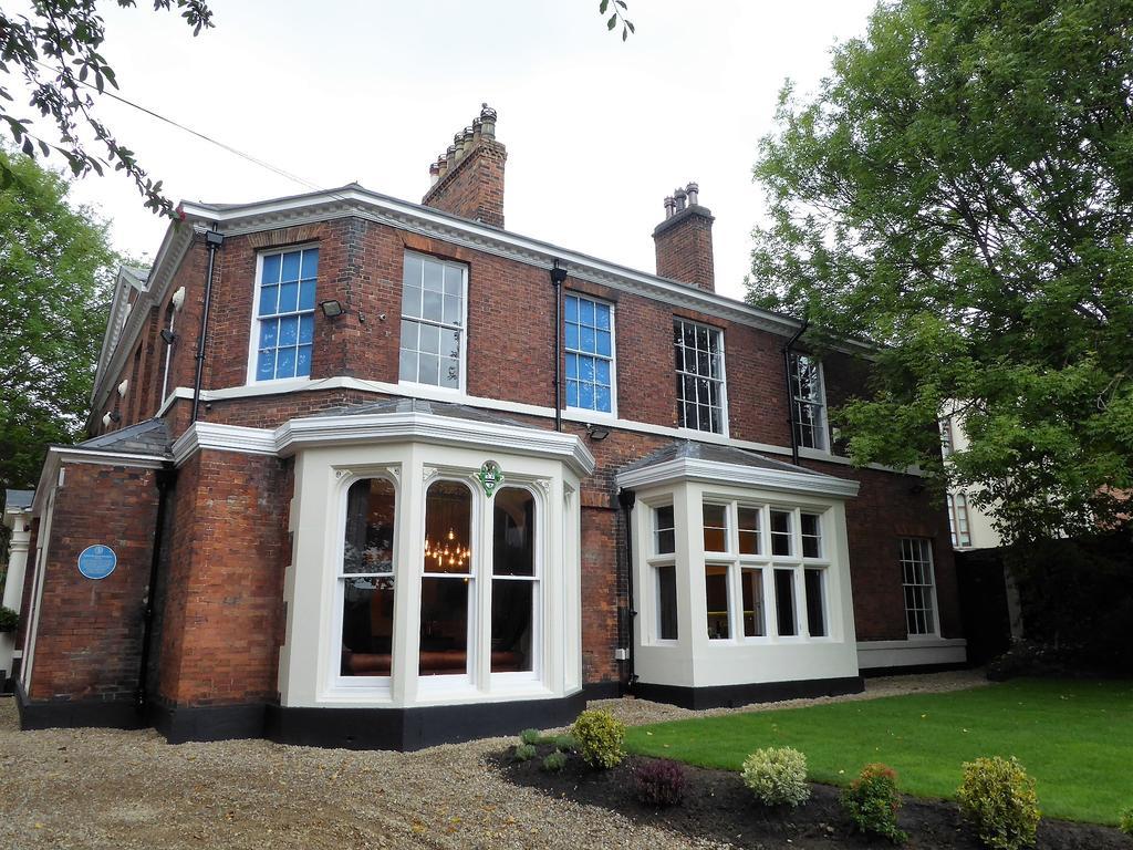 The Heaton At Claremont Serviced Apartments Leeds  Zewnętrze zdjęcie